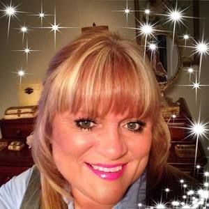 Meet your Posher, Sheri
